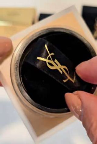 YSL All Hours Hyper Blur Loose Setting Powder, foto 6