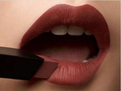 Rouge Pur Couture the Slim Velvet Radical, foto 4